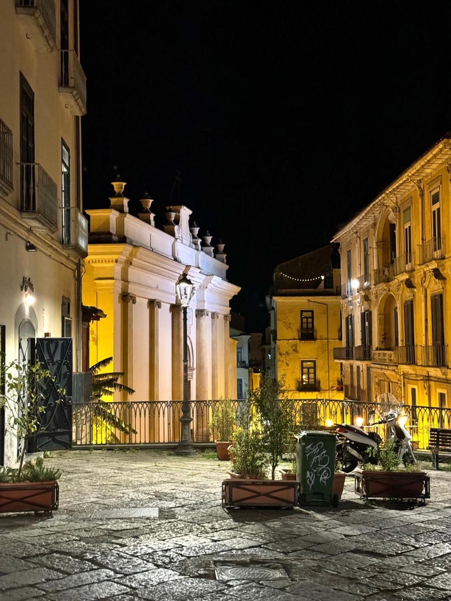 Residenza D'Artista Al Duomo1 Hotel Salerno Kültér fotó